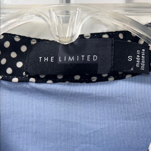 The Limited Blue and White Button-Up Shirt - Picture 2 of 3